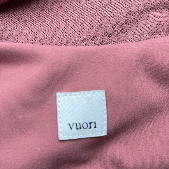 VUORI women’s rose pink Sports Bra Size Small - Picture 3 of 6